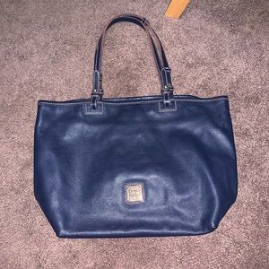 Dooney & Bourke Tote Style Purse
